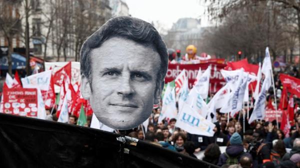 法国在抗议后表示准备软化养老金计划