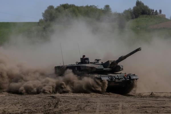 分析人士:德国坦克减速可能会打击基辅的反击